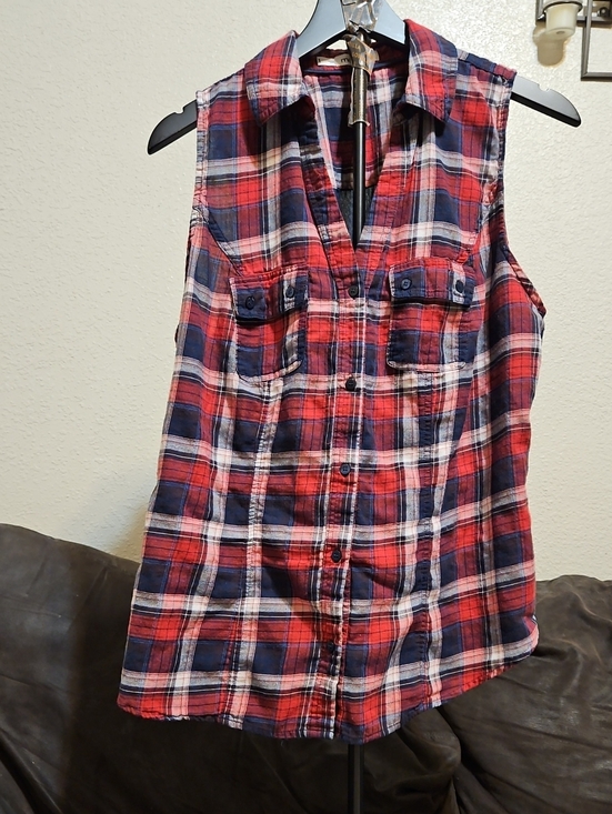 Maurices Tops - Maurices Red, Navy & White Plaid Sleeveless Button-Up Shirt